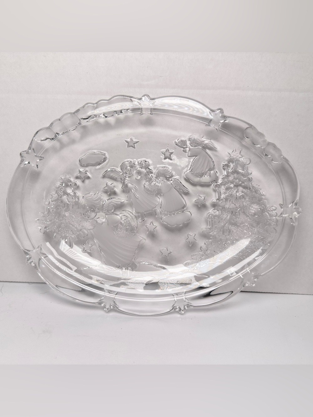 VTG Mikasa Holiday Frosted Oval Crystal Glass Dish Angels ChristmasTree Stars 9”